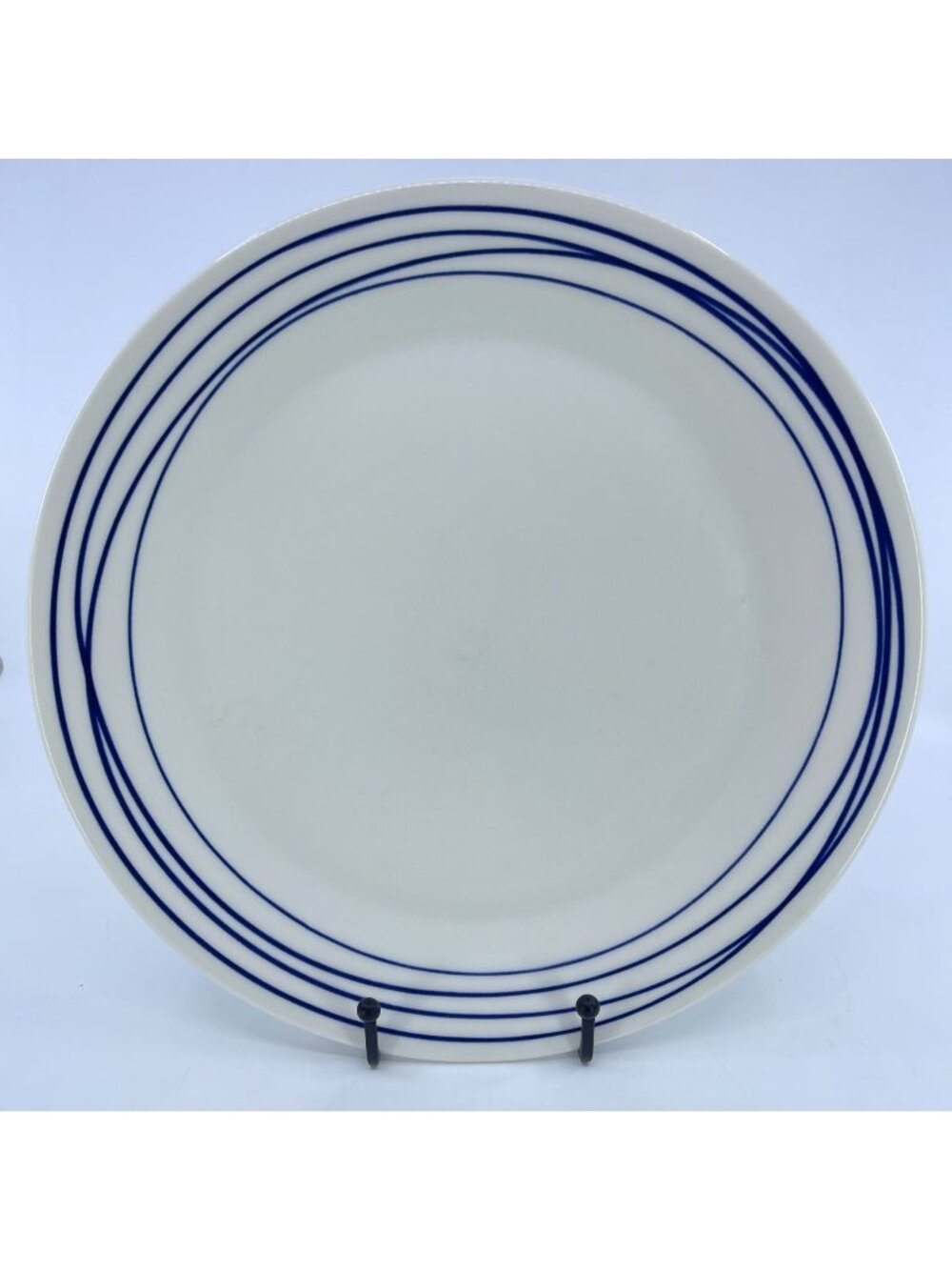 royal doulton london 1815 pacific "lines" dinner plate winding blue lines on whi